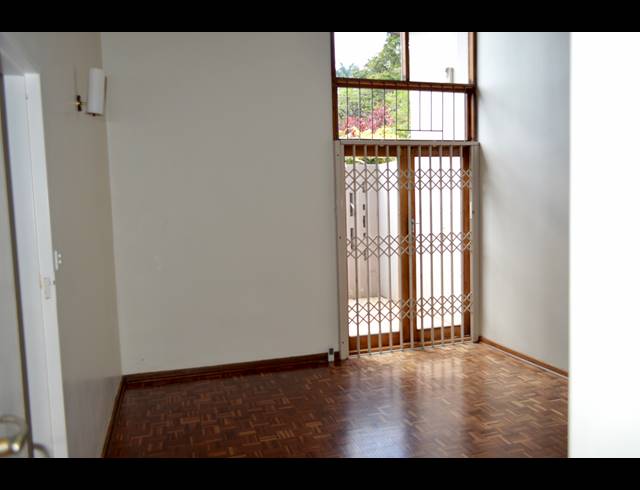 8 BEDROOM FREEHOLD FOR SALE IN WESTVILLE